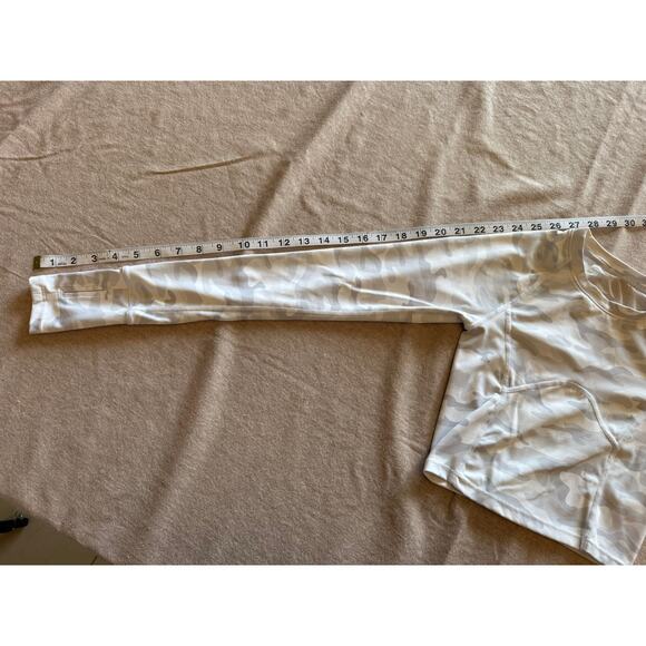 Camoufit Longsleeve Compression Crop Top Women's XS - Picture 4 of 5